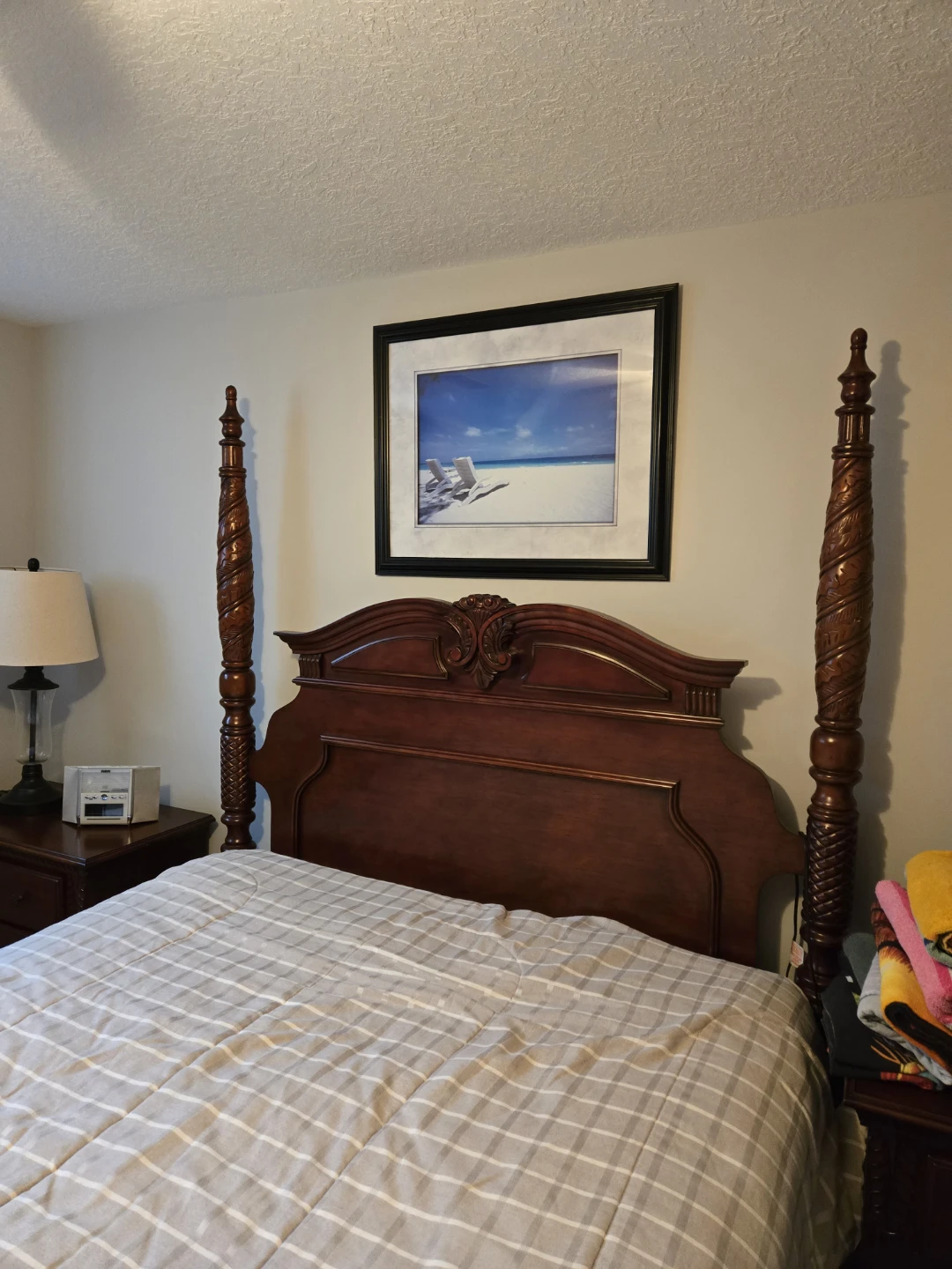 Cherry Wood Bedroom Set (Queen size) - photo 4