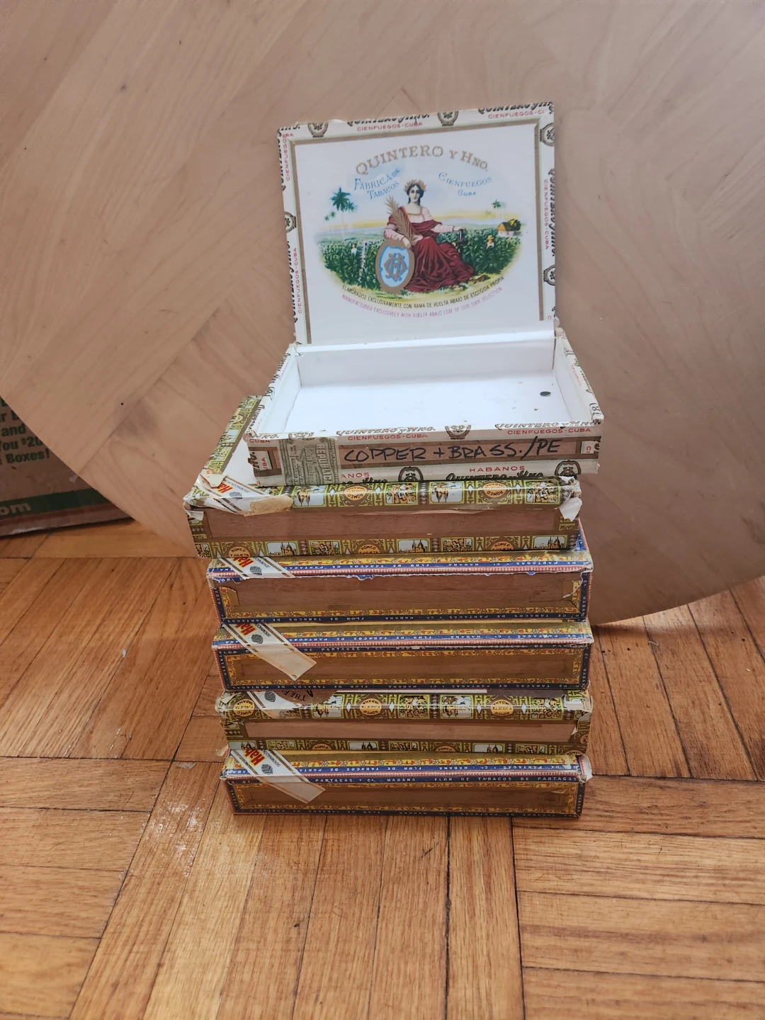 Quintero Y Hno. Cigar Boxes (Bundle of 6)