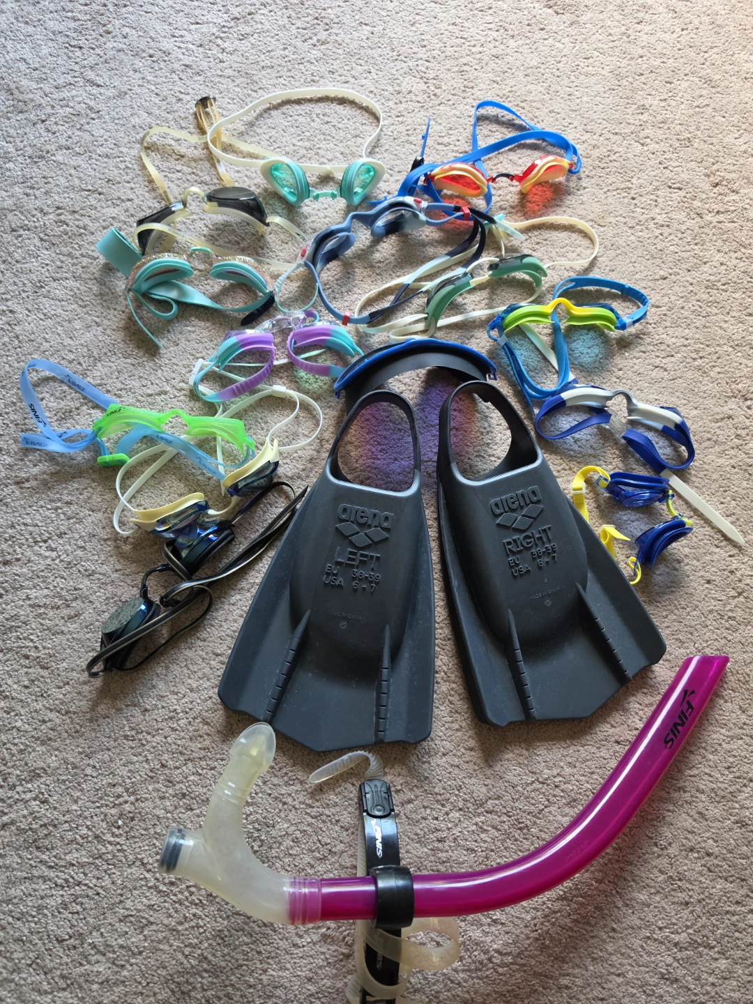 Kids Swimming Goggles, Fins and Snorkel. $10 for all - photo 2