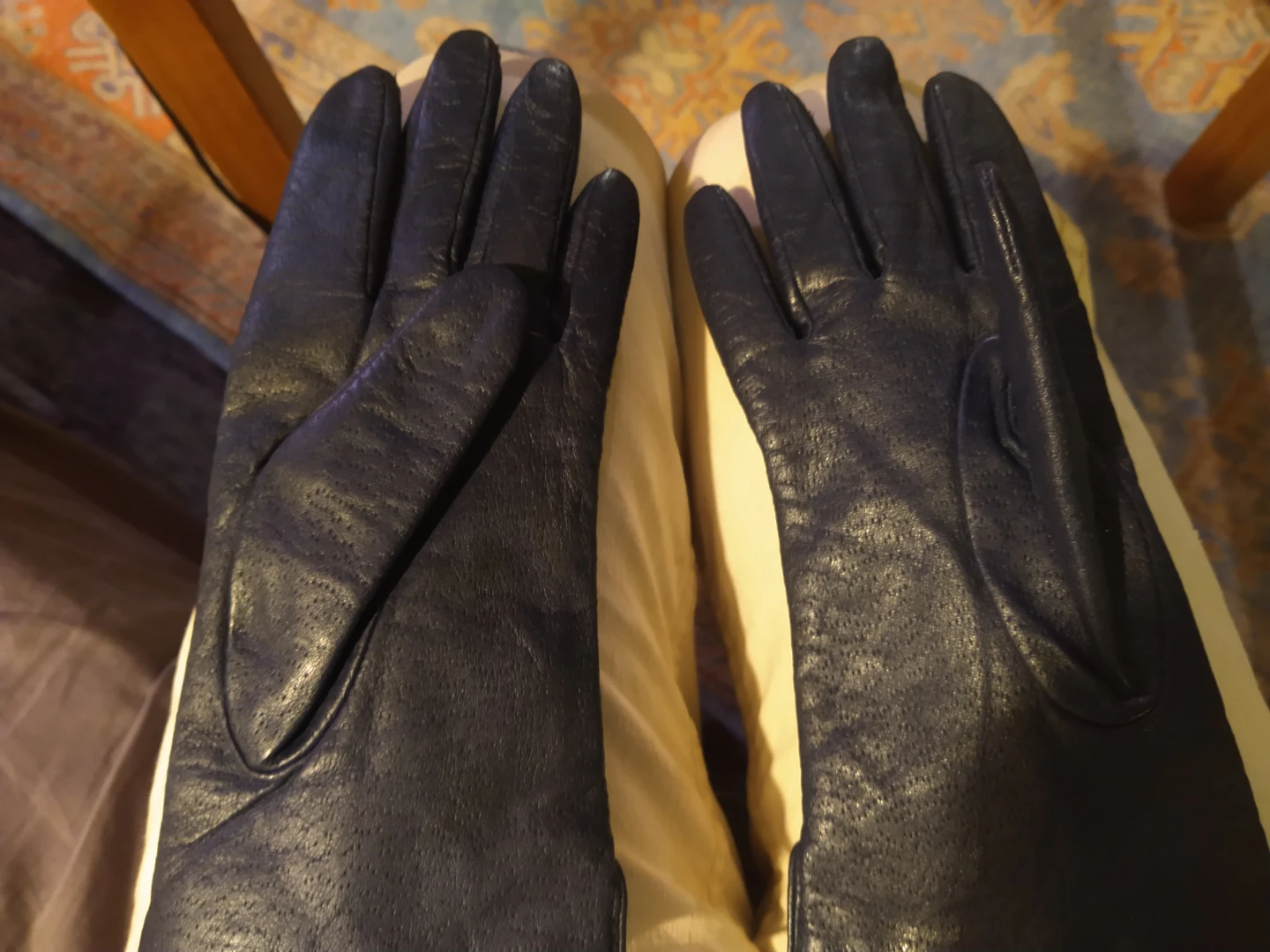 Women's Blue Leather Gloves with Acrylic Lining