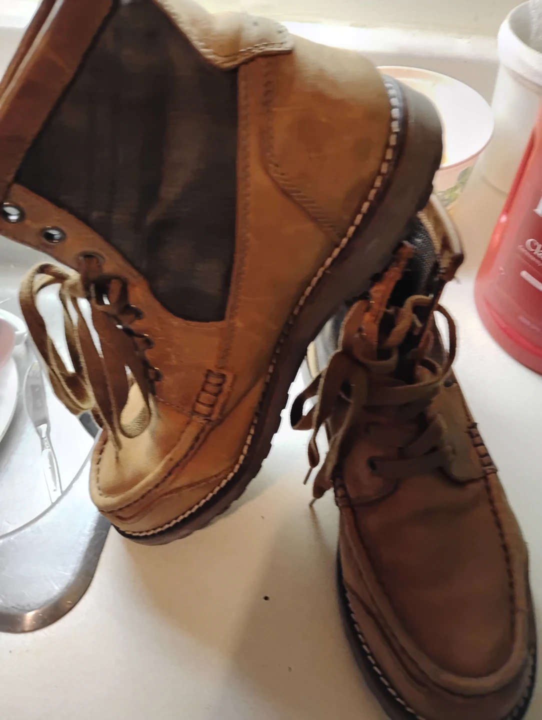 Men's Brown Leather Lace-Up Boots GEOX. Size US 8