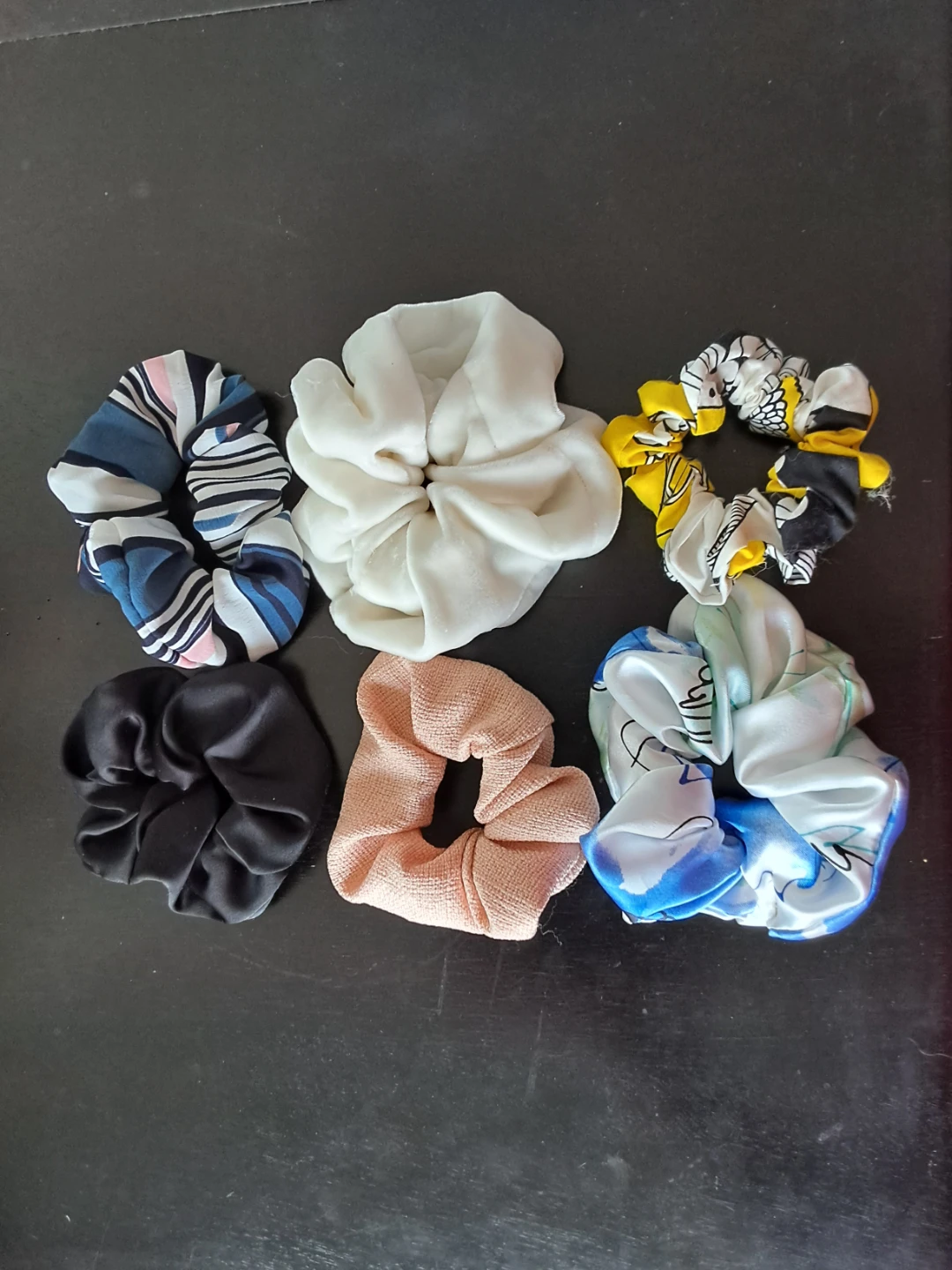 Chic scrunchies