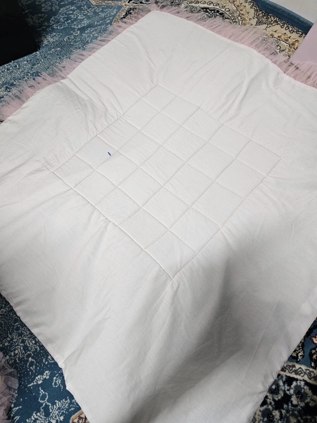 Baby Receiving Blanket with Crown Detail - photo 2