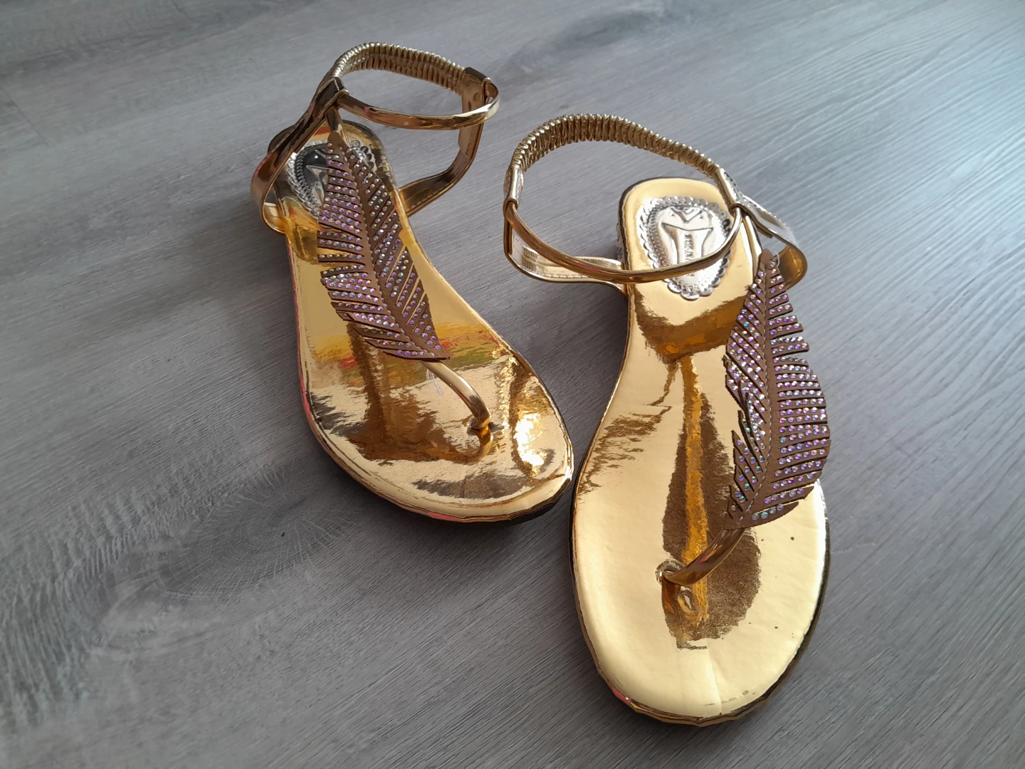 Gold Embellished Feather Sandals - photo 2