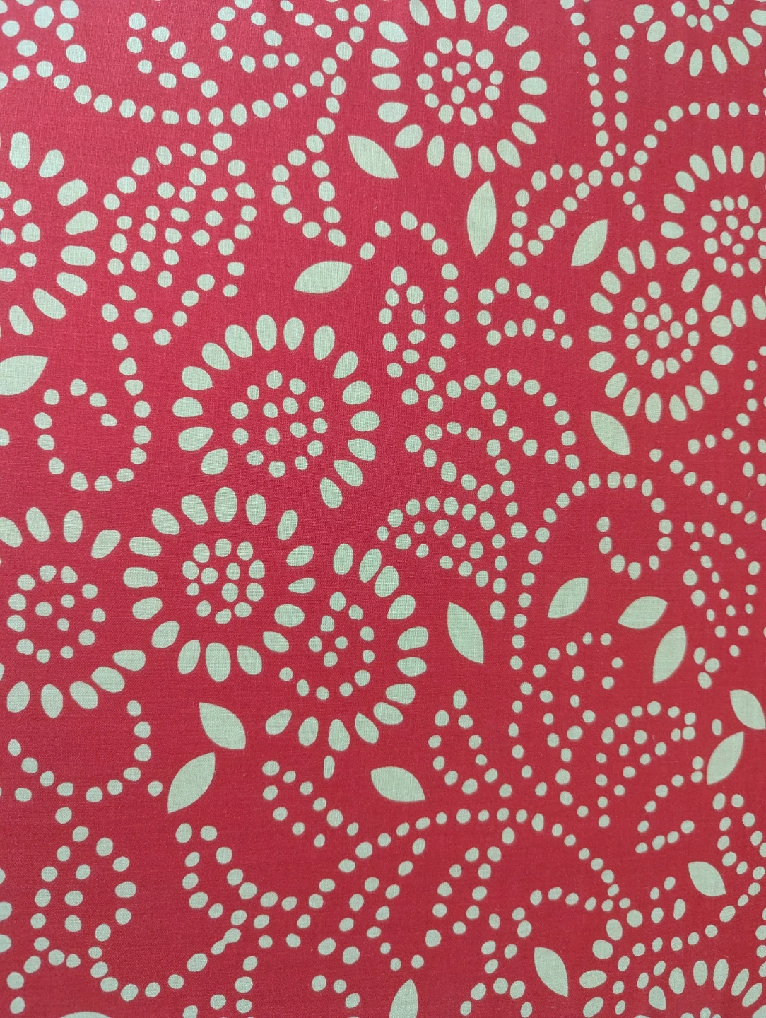 Pair of red floral cushions for bench - photo 3