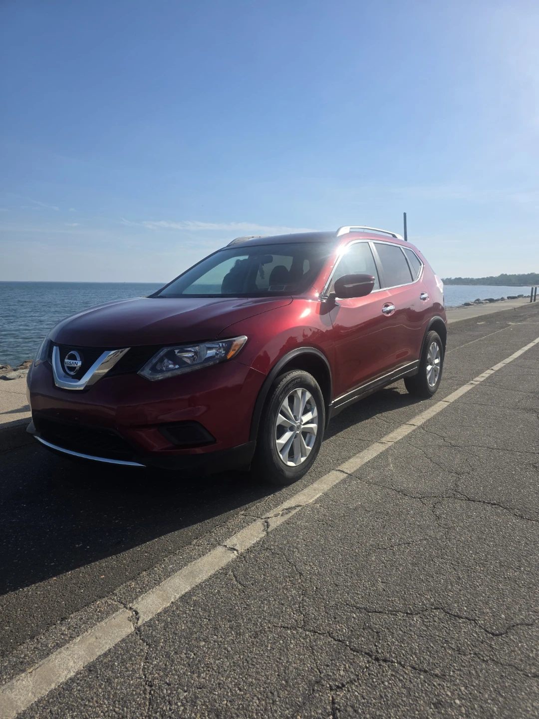 Red Nissan Rogue SV AWD - photo 2