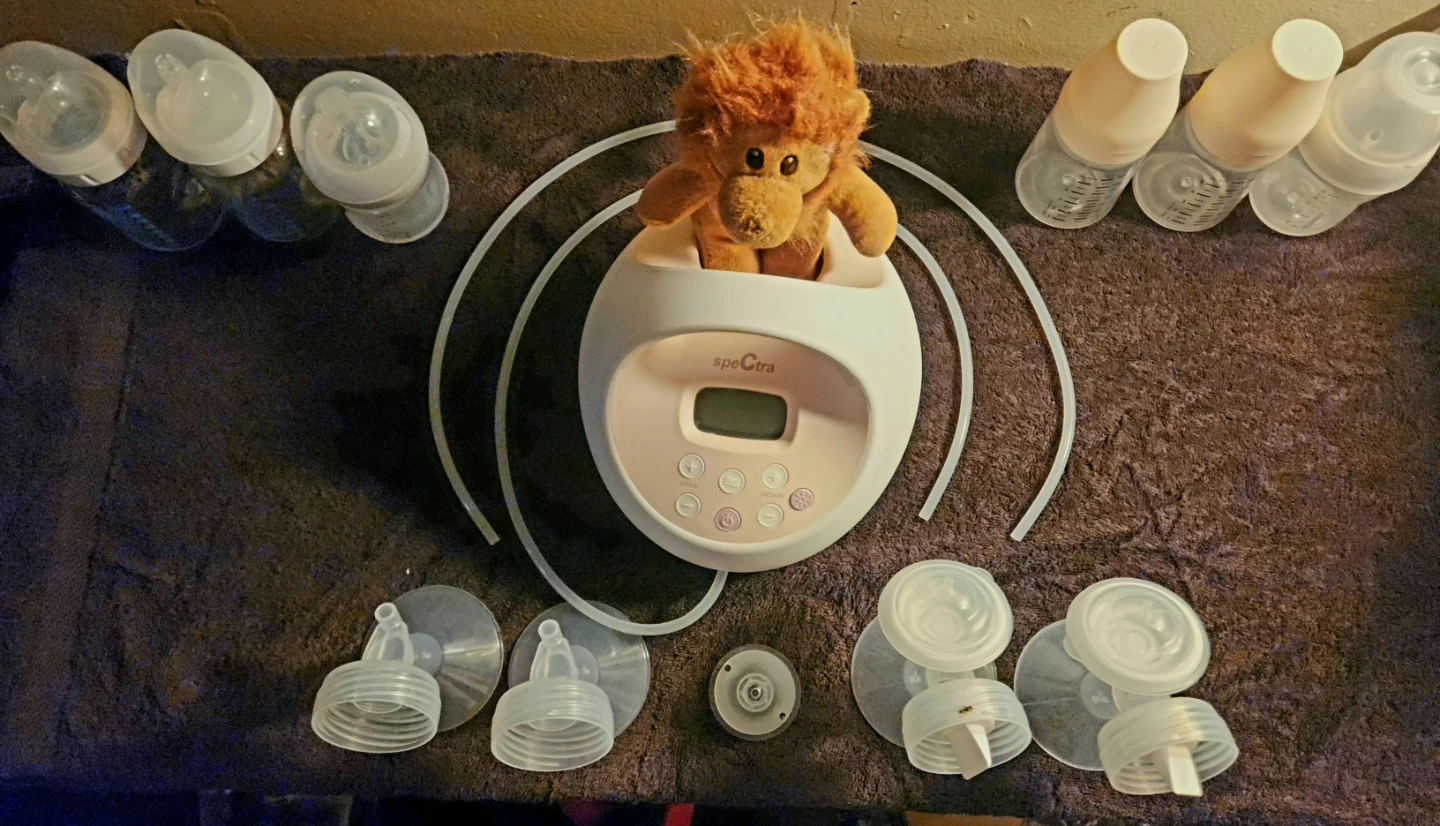 Spectra S1 Plus Double Electric Breast Pump with Accessories - photo 4