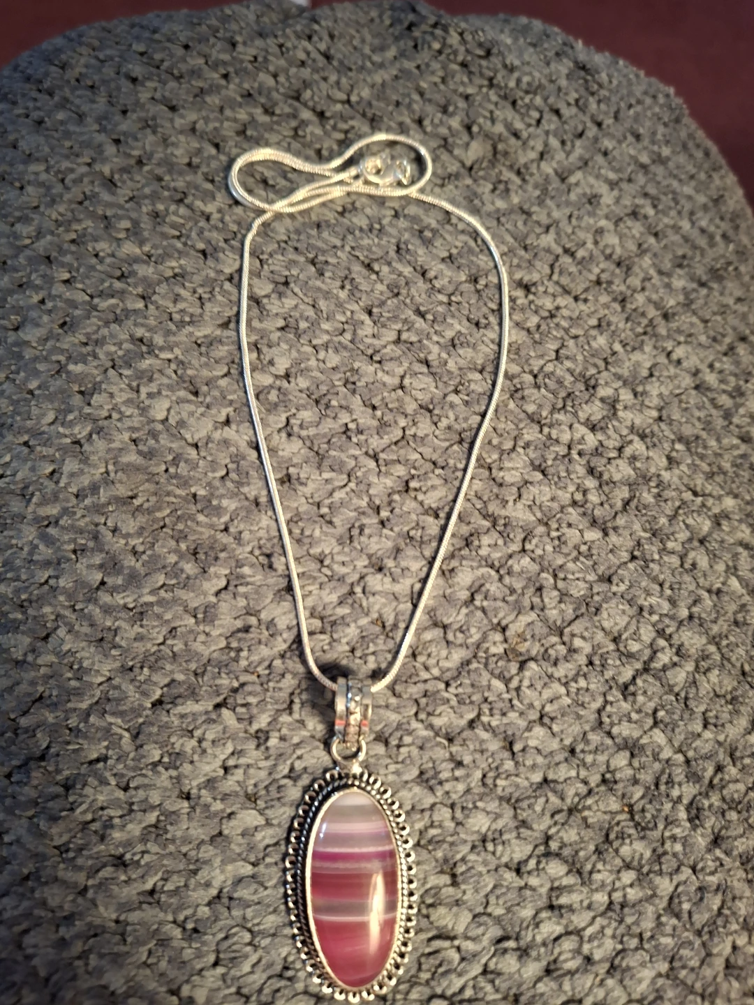 Striped Pink Agate Necklace - photo 2