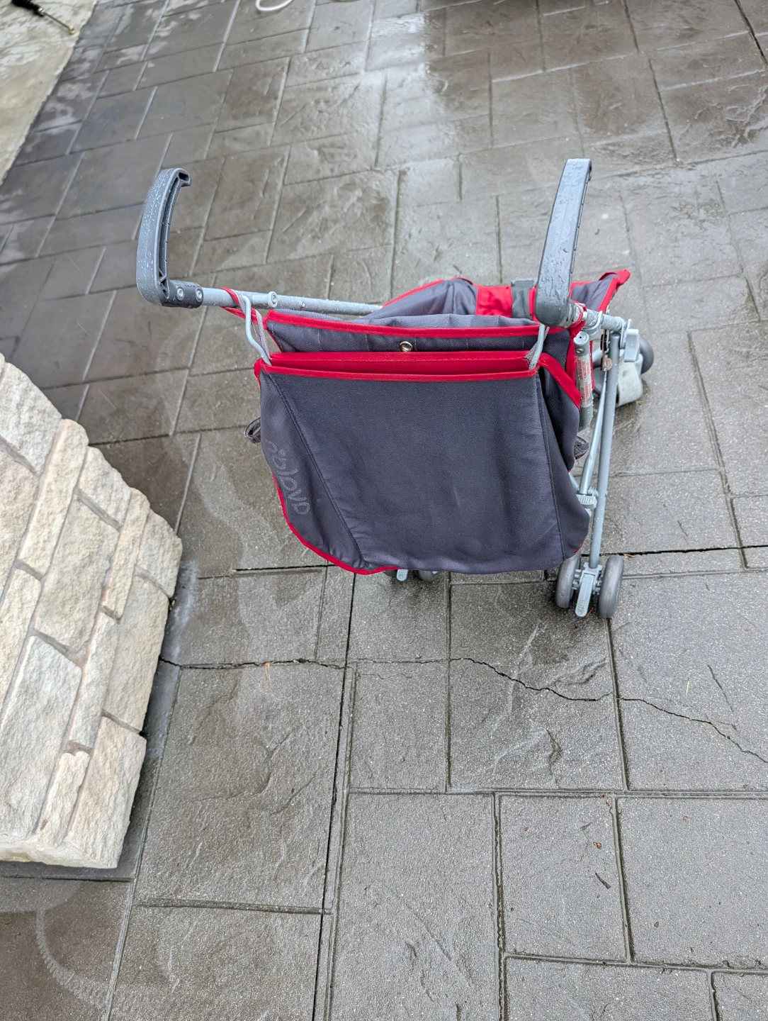 Red and Grey Lightweight Stroller - photo 2