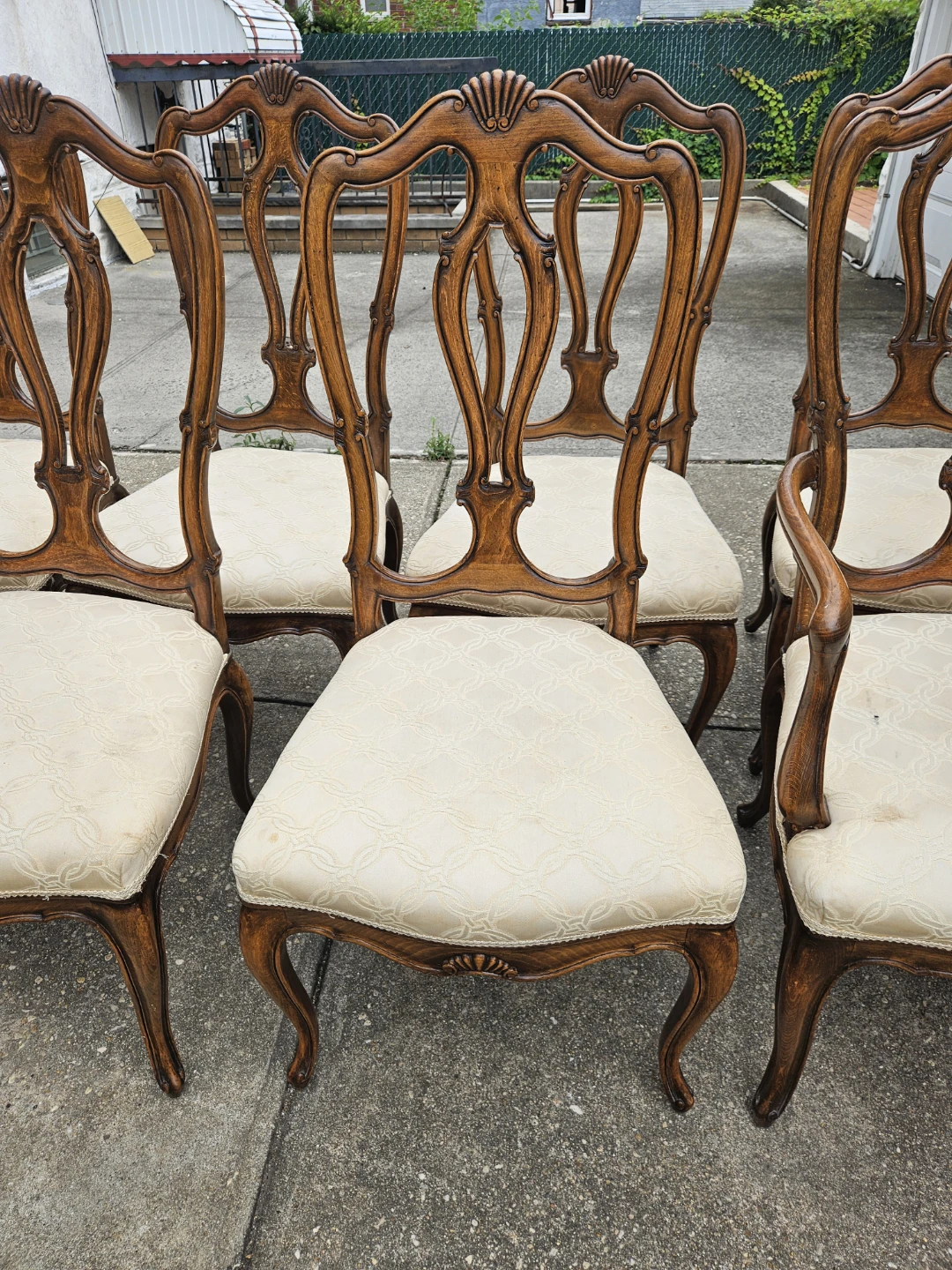 8 beautiful vintage louis XV style chairs - photo 3