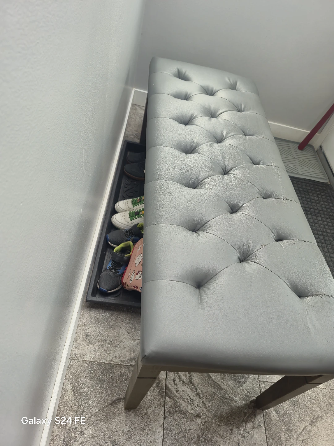Entryway  Bench - photo 3