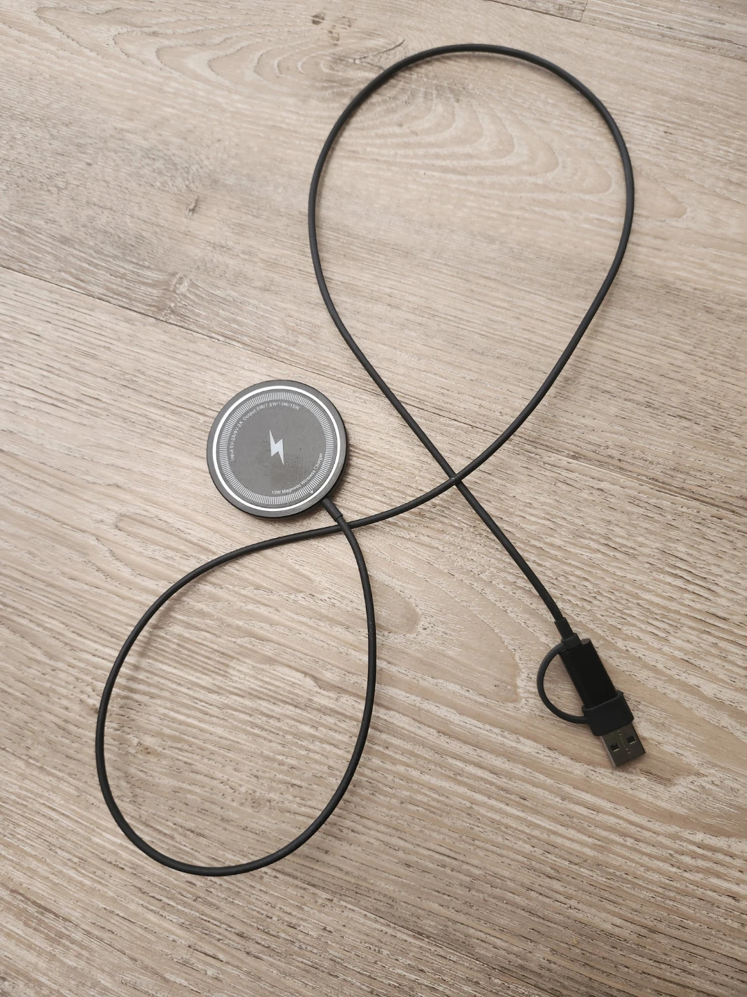 15W Magnetic Wireless Charger - photo 2