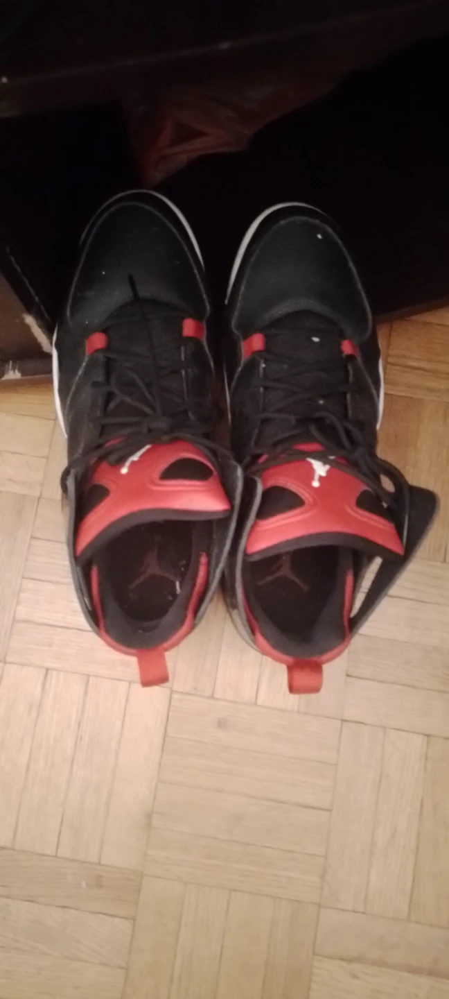 Jordan Sneakers - photo 2