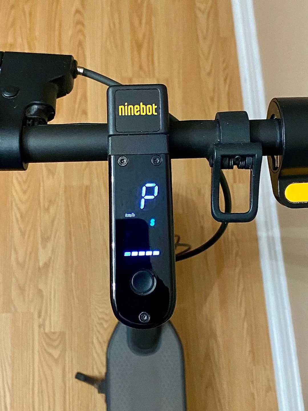Segway Ninebot electric kick scooter - photo 5