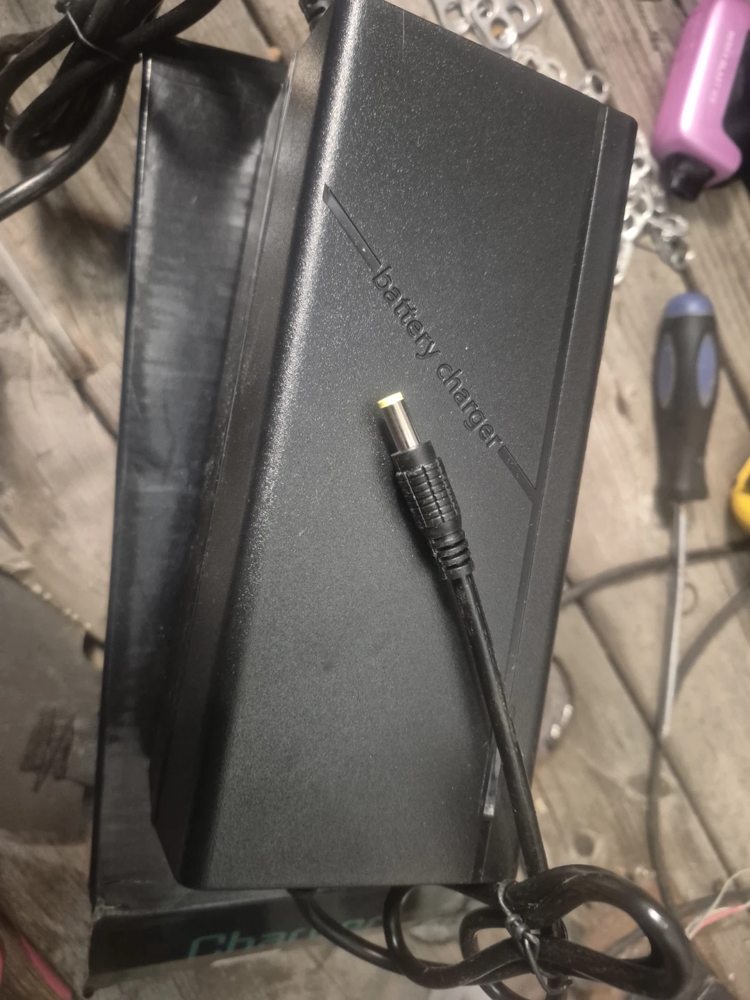 72V 5A Battery Charger DC Plug - photo 2