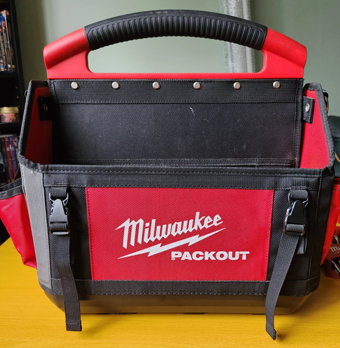 Milwaukee PACKOUT Tool Bag - photo 2