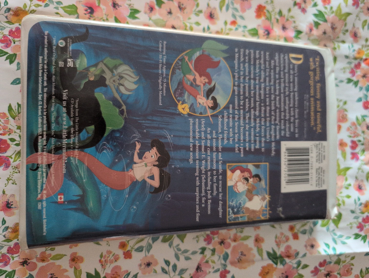Disney's The Little Mermaid II: Return to the Sea VHS - photo 3