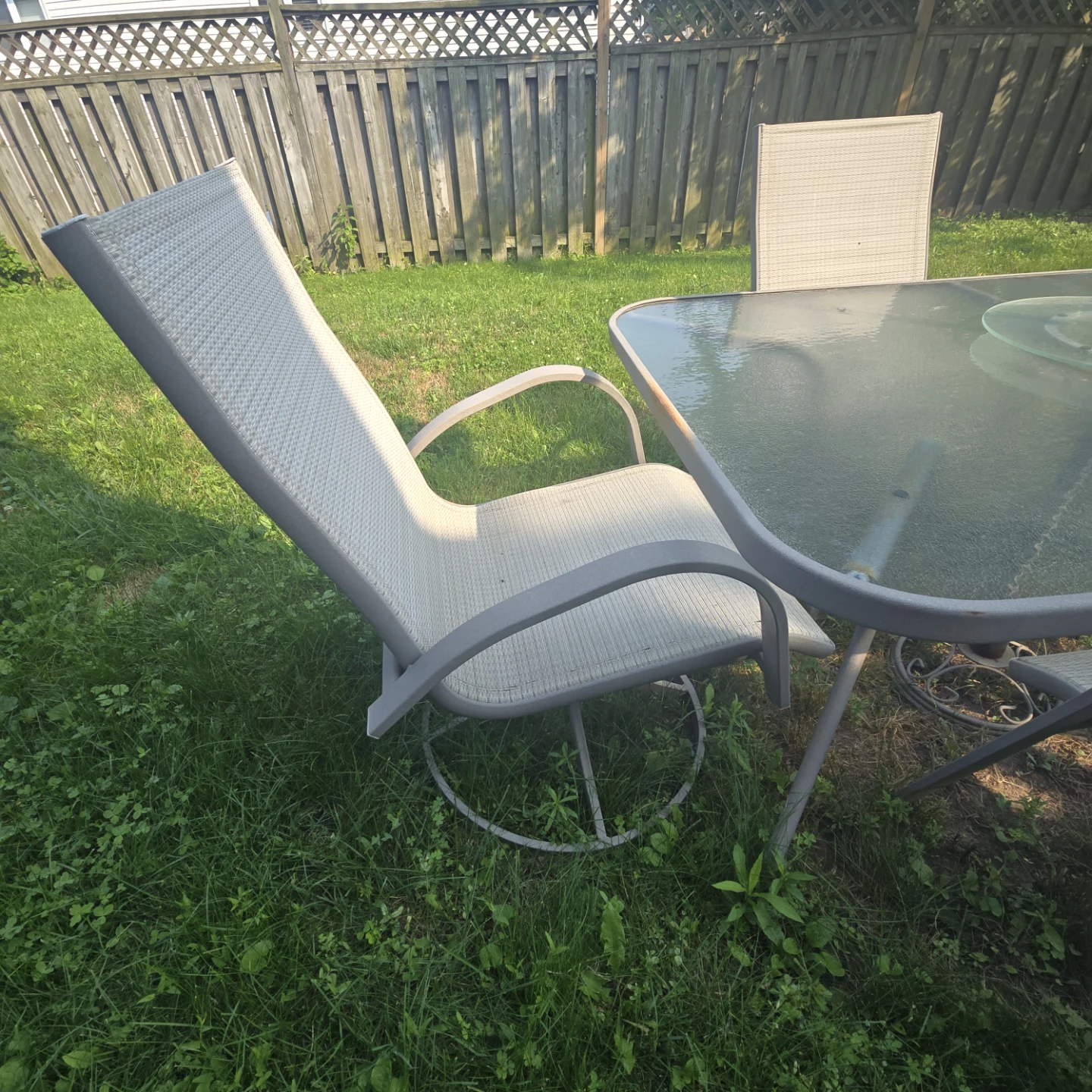 Glass Top Patio Dining Set with 4 Chairs and Umbrella