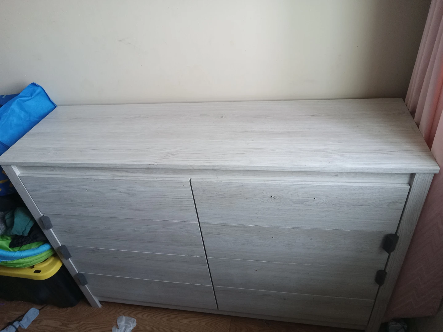 Light Wood Dresser with 4 Drawers - photo 2