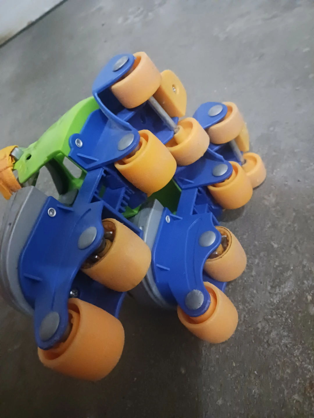 Fisher-Price Adjustable Roller Skates - photo 2