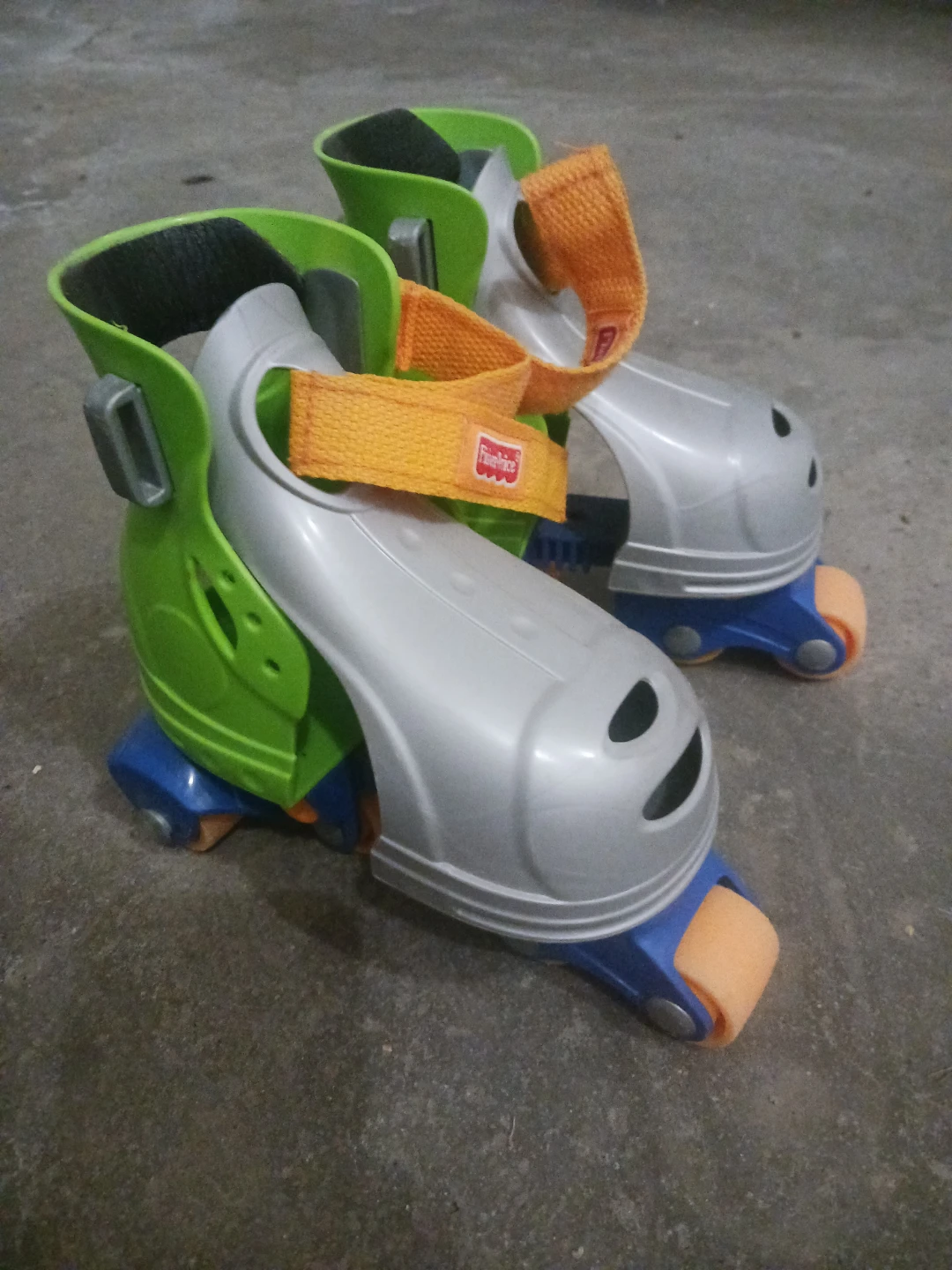Fisher-Price Adjustable Roller Skates - photo 3