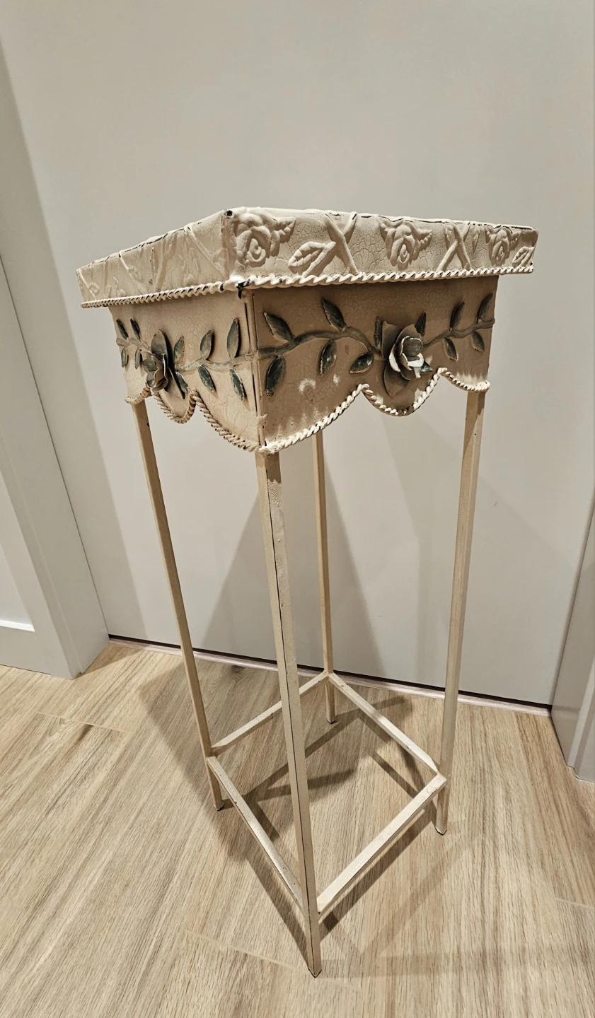 Decorative Plant Stand (Metal) - photo 3