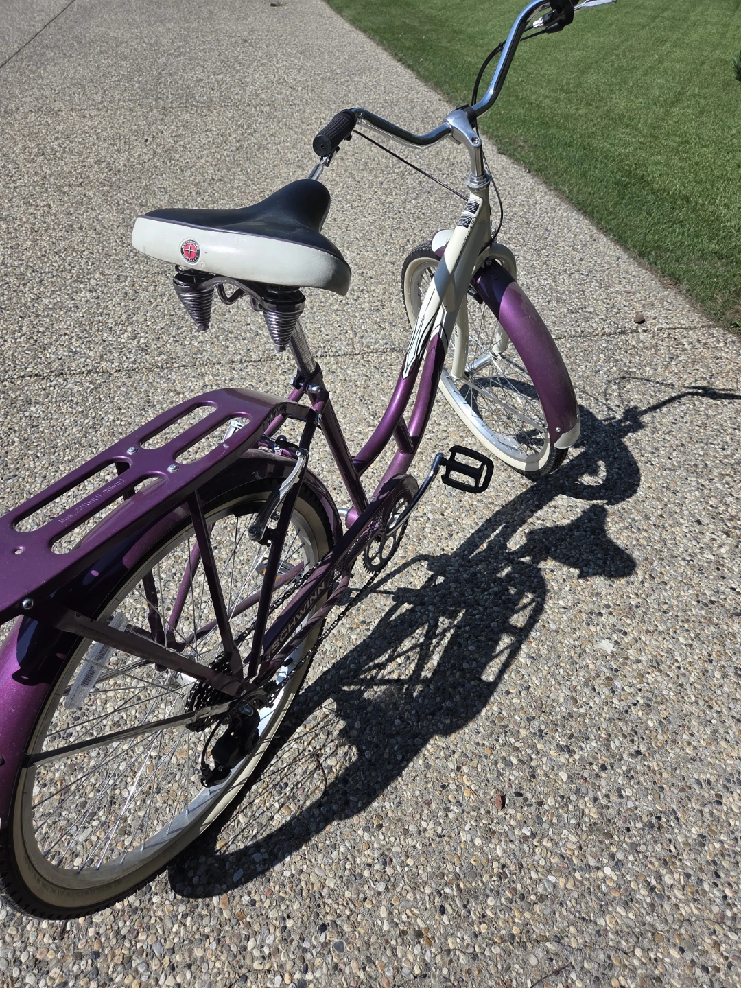 Schwinn Sanctuary Cruiser Bike - photo 2
