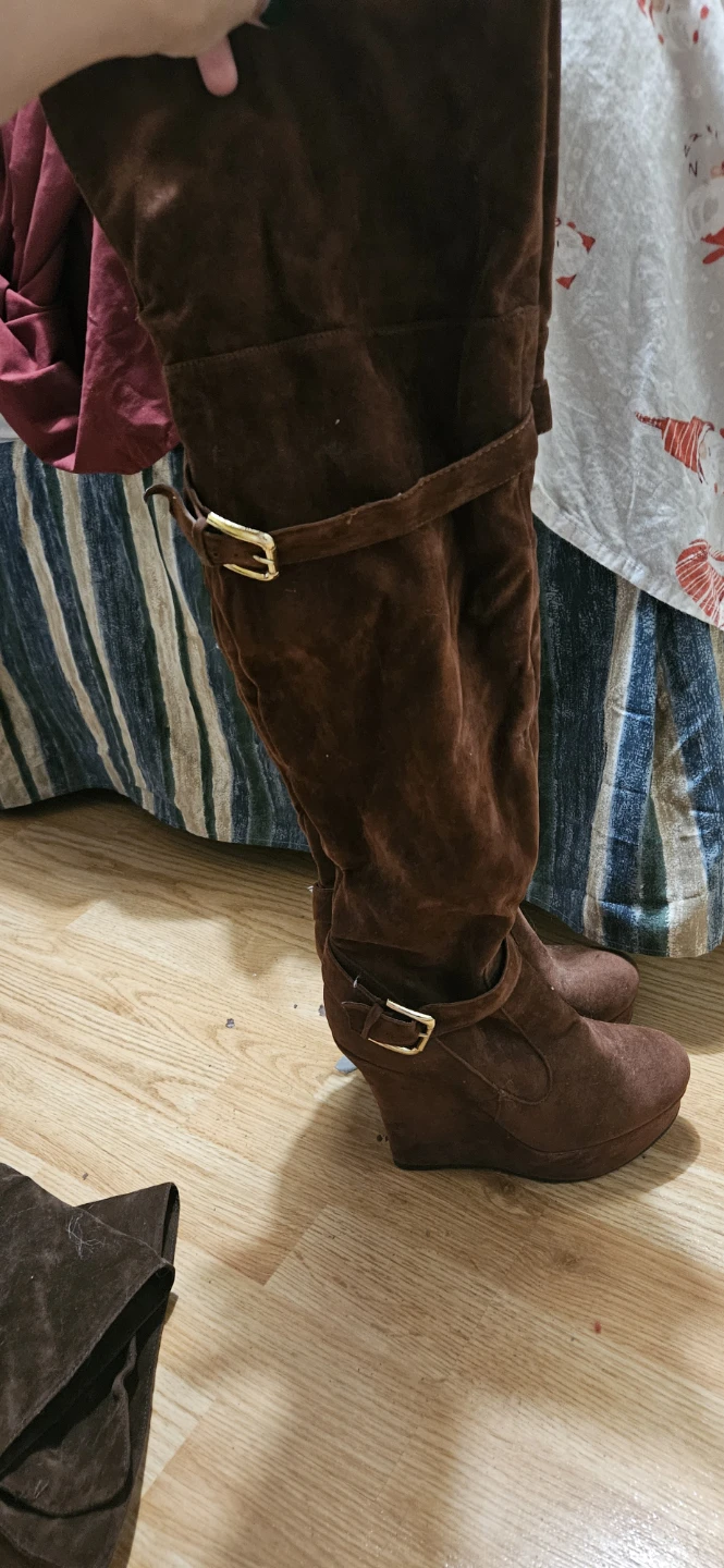 Knee high- high heeled boots - photo 2