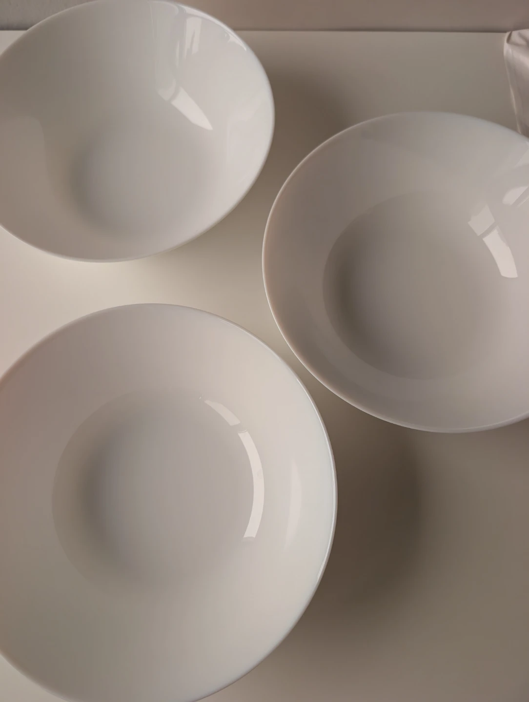 Set of 3 White Ceramic Bowls - photo 2