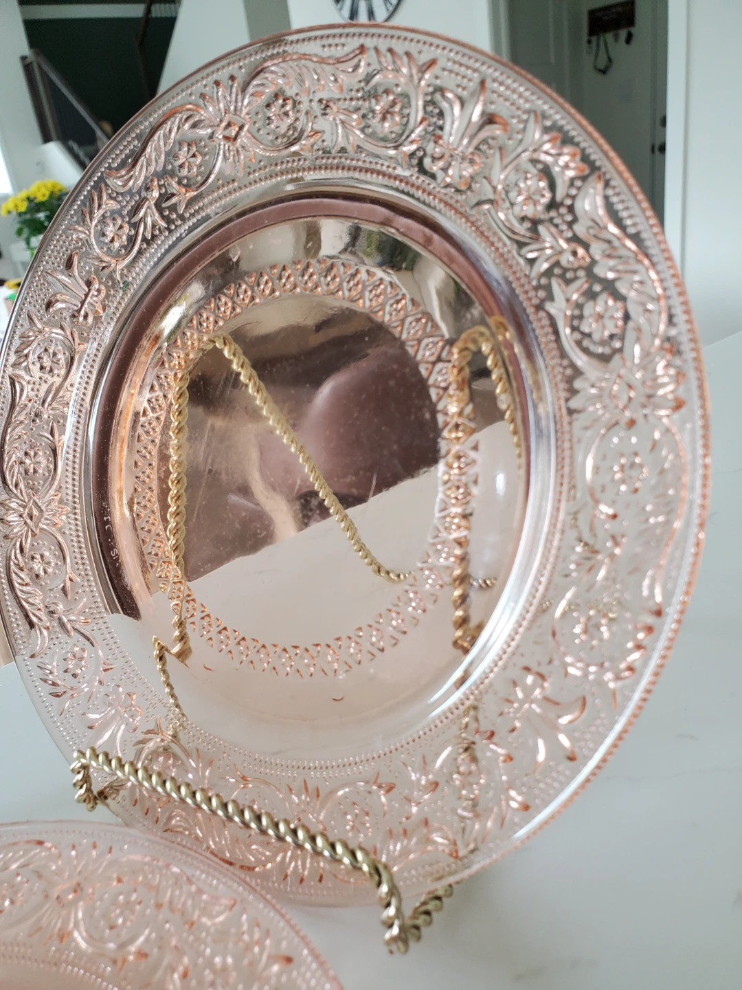 Depression Glass Plates - Set of 2 - photo 3