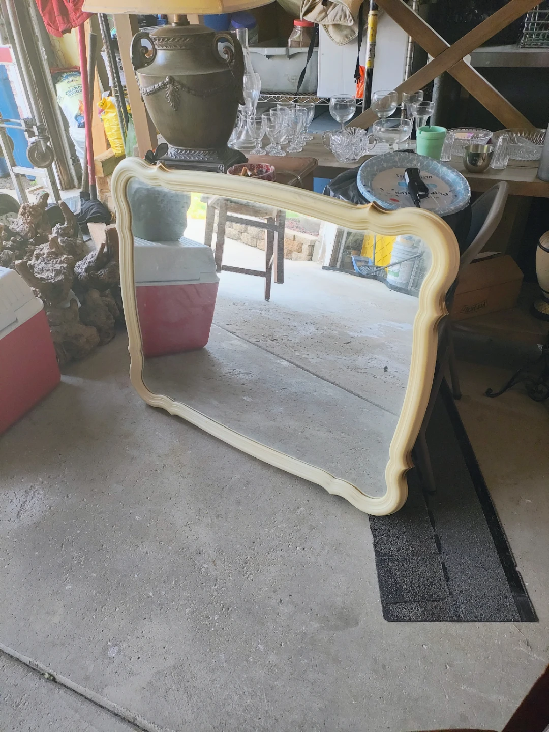 Ornate Cream Wall Mirror - photo 2