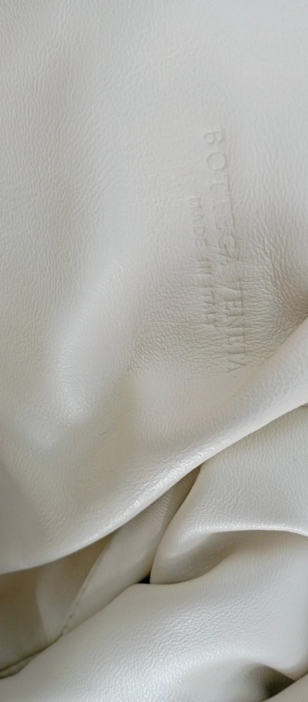 Bottega Veneta Pouch Clutch - photo 3