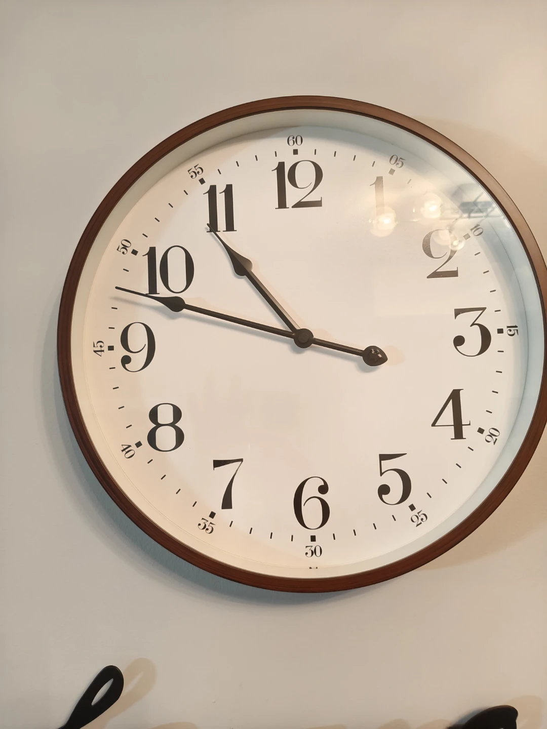 Round Wall Clock large 14"