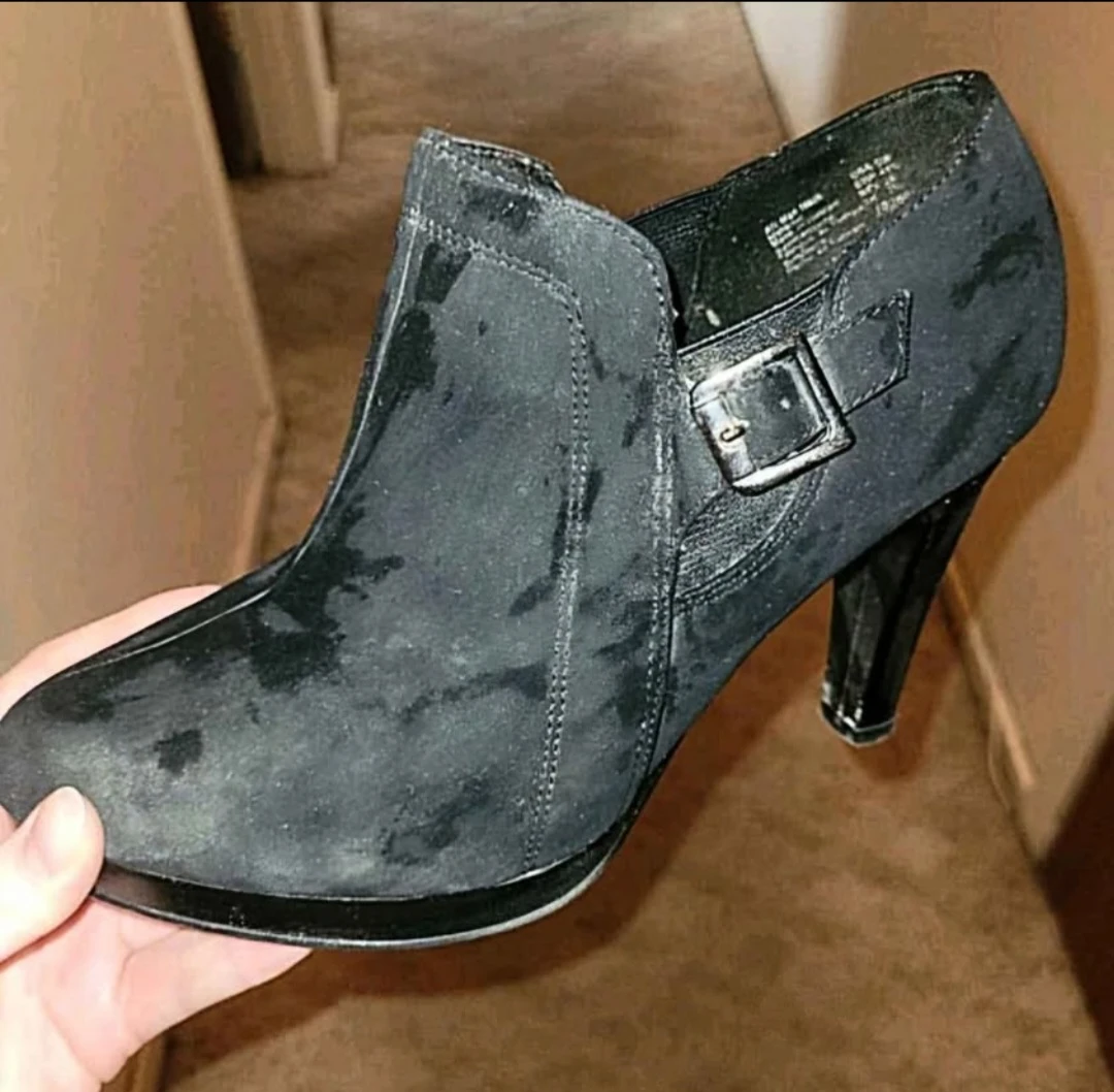 Booties — NEED GONE ASAP - photo 2