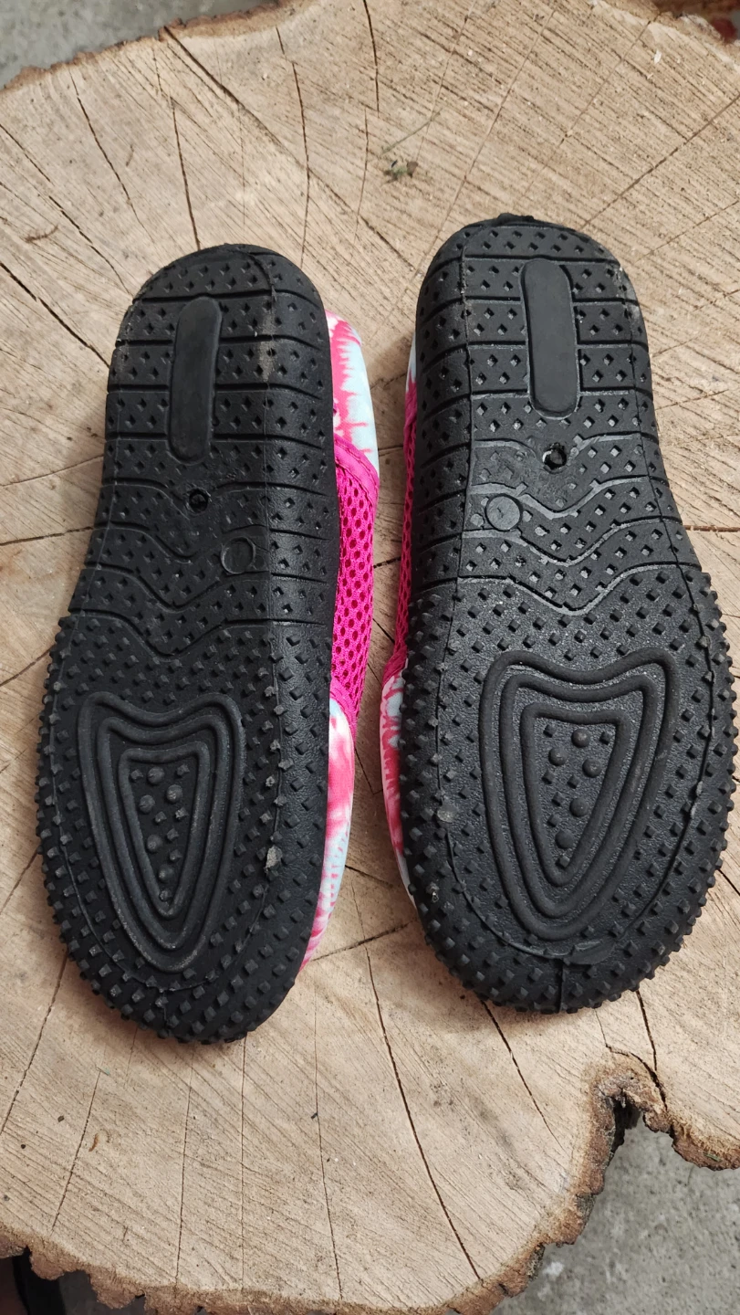 Kids size 13 Rockin Water Shoes - Tie-Dye - photo 3