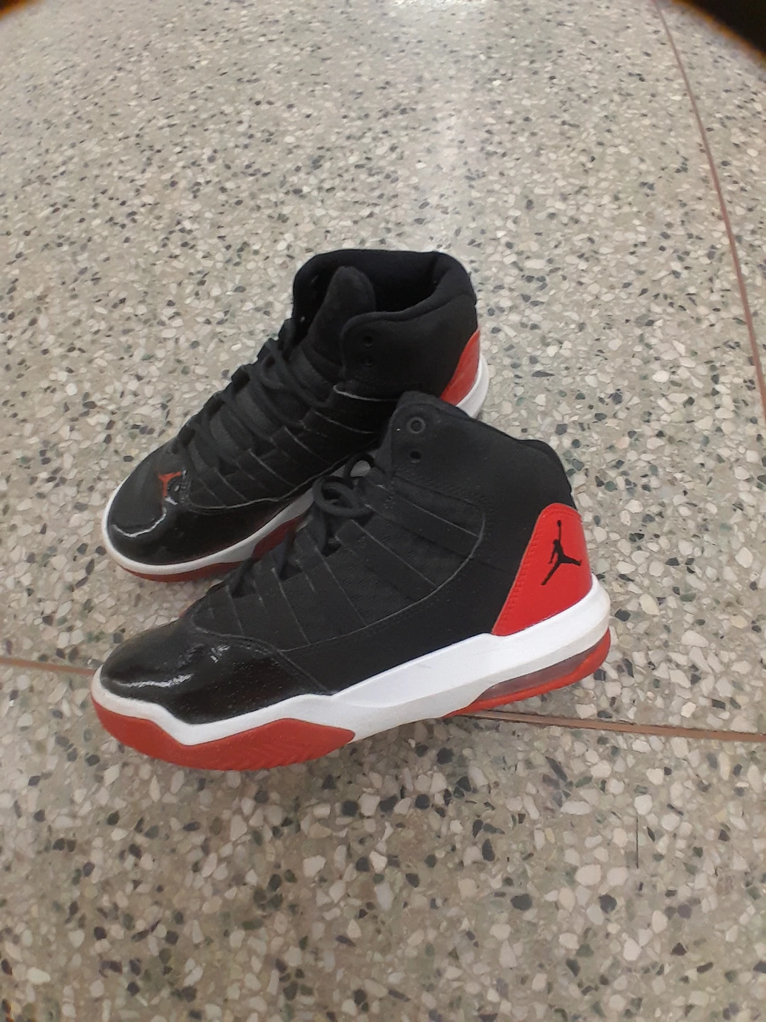 Jordan Sneakers - Black/Red Boys/Teens  Size 5