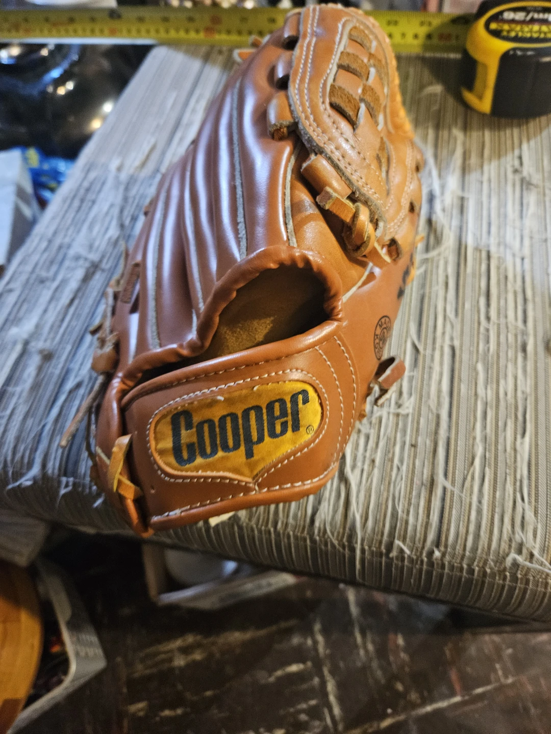 Cooper Baseball Glove - photo 2