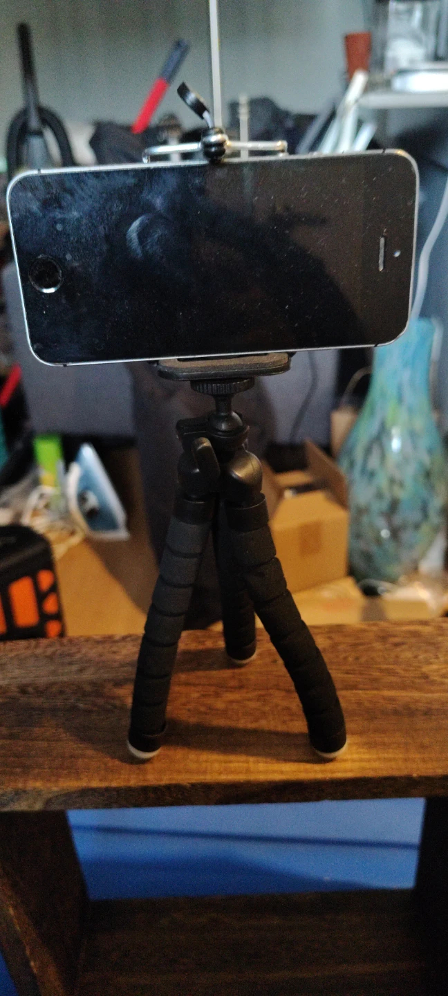 Flexible Mini Tripod for Smartphones