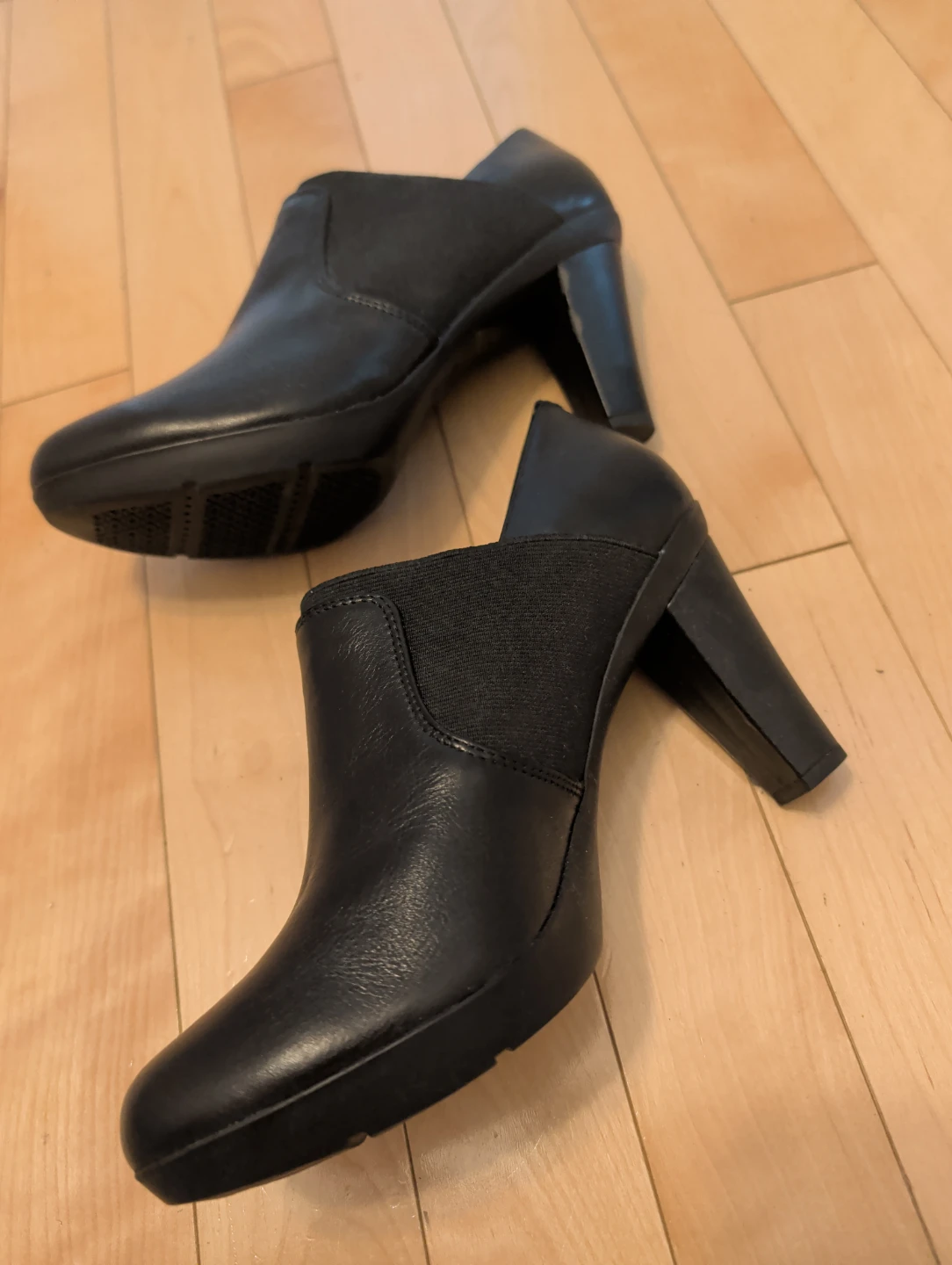 Geox Black Leather Ankle Boots - photo 2