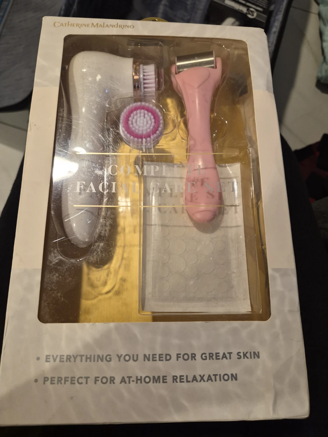 Catherine Malandrino Complete Facial Care Set