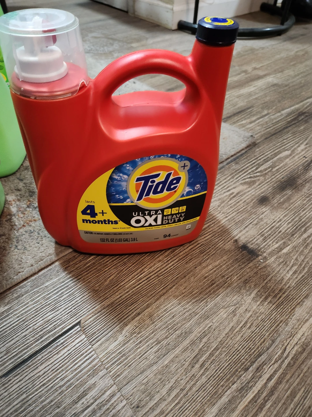 Tide Ultra Oxi Heavy Duty Liquid Laundry Detergent 132 fl oz