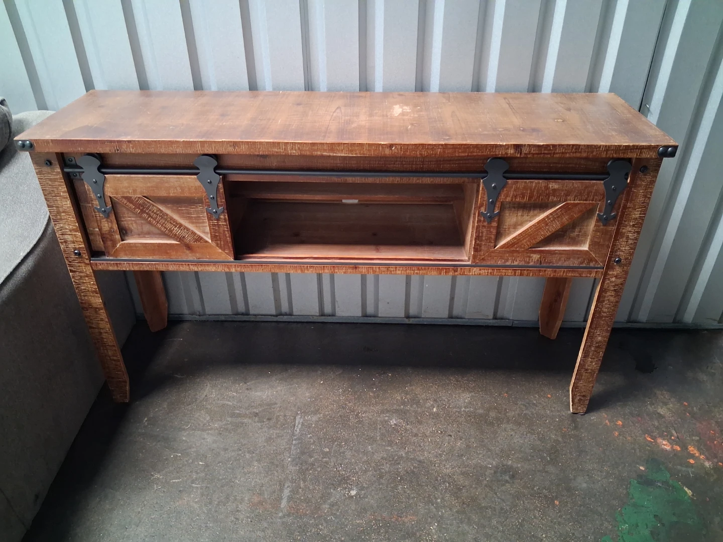 Rustic Wood Console Table with Barn Doors