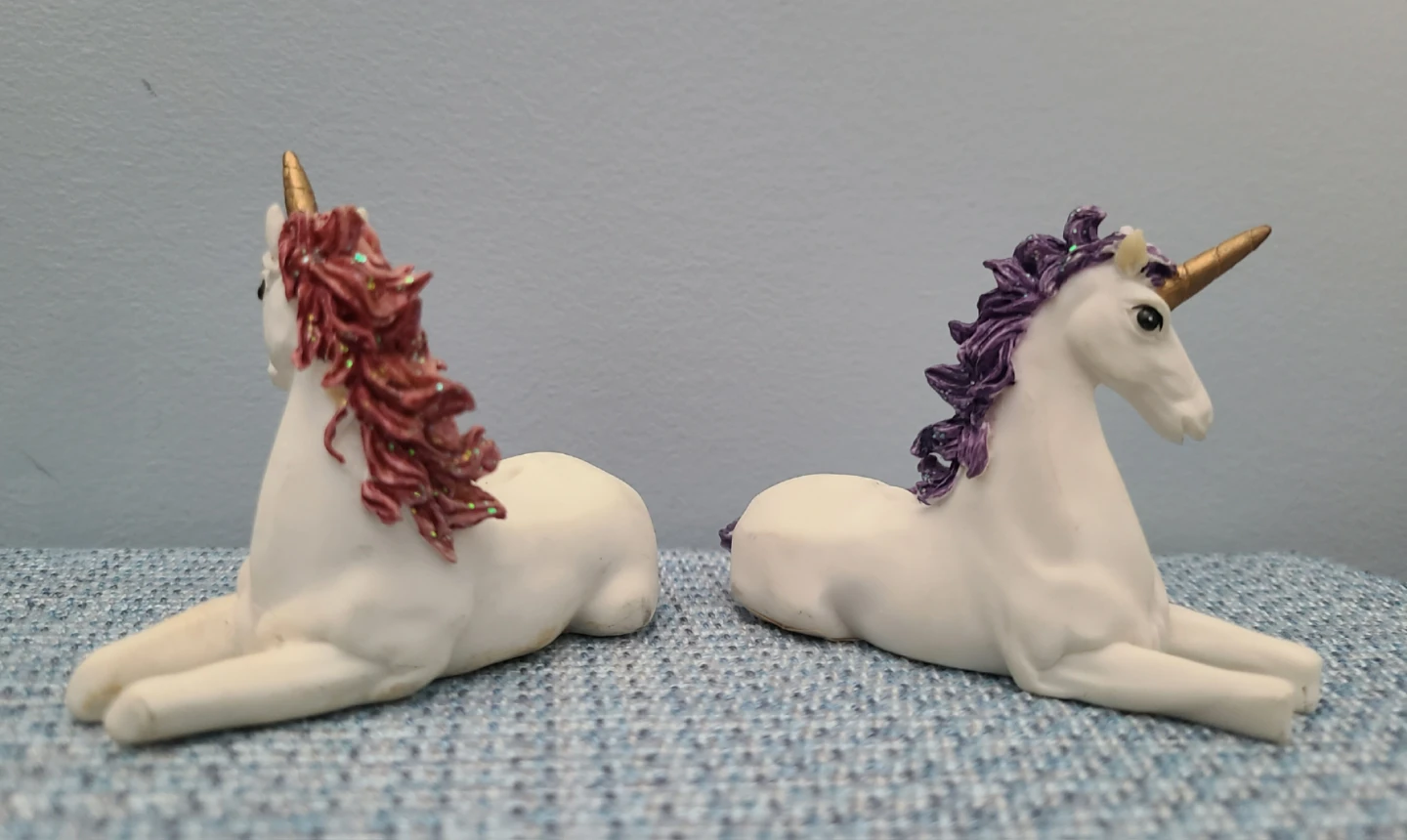 Two Unicorn Figurines - photo 2