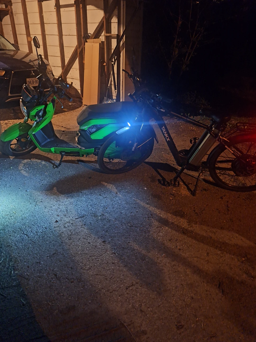 electric scooter - photo 2