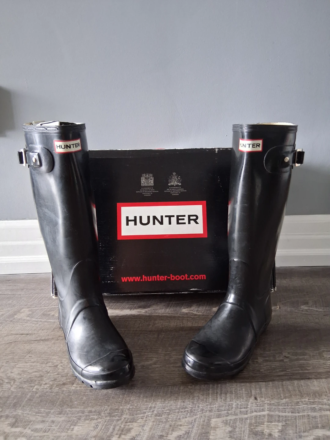 Hunter Original Tall Gloss Boots – Black (Size 6/US)