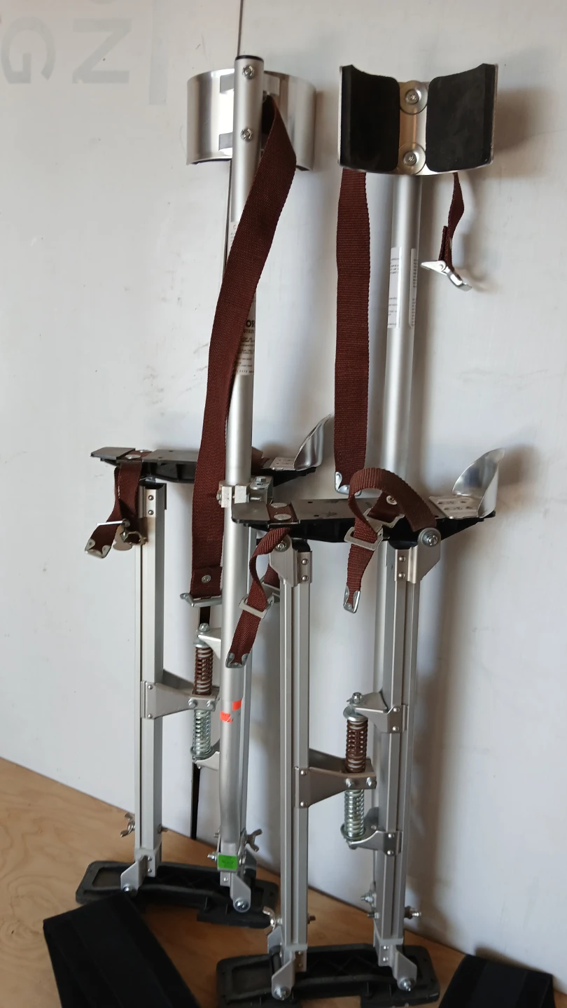 Vevor Drywall Stilts with Safety strap - photo 2