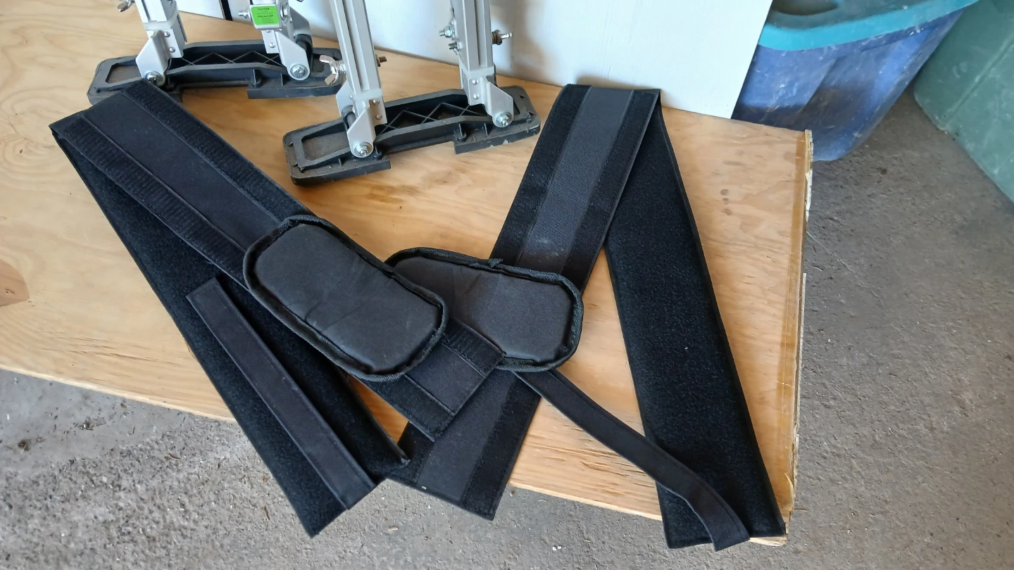 Vevor Drywall Stilts with Safety strap - photo 3