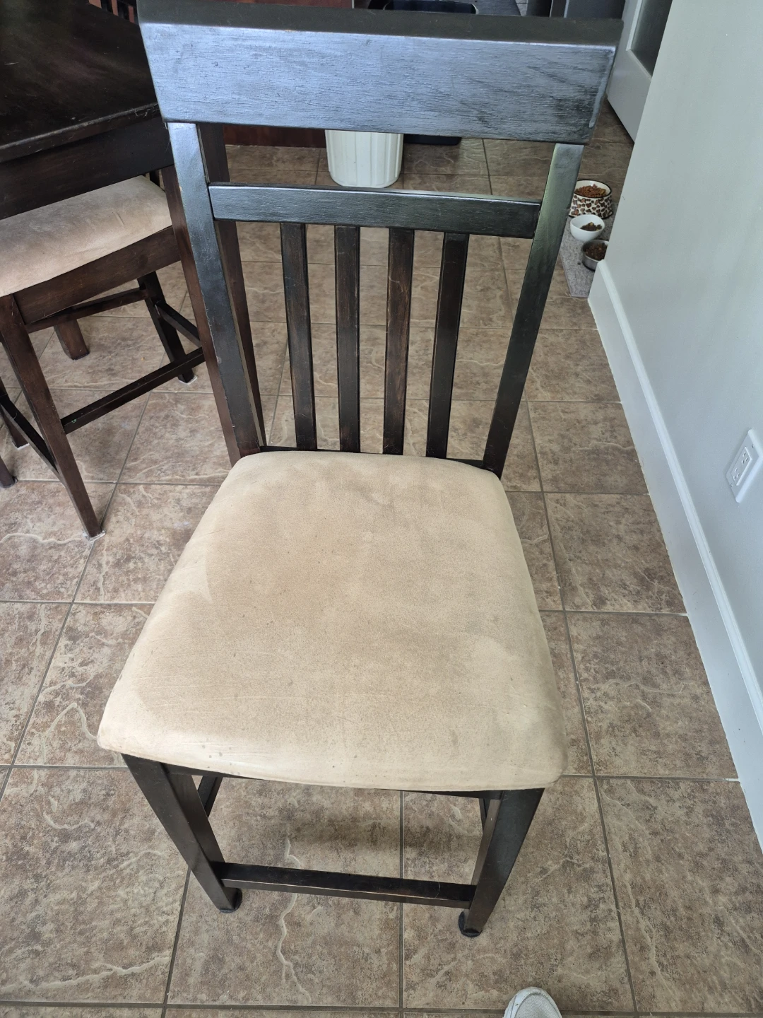 Dark Wood Dining Table Set with 4 Chairs - photo 3