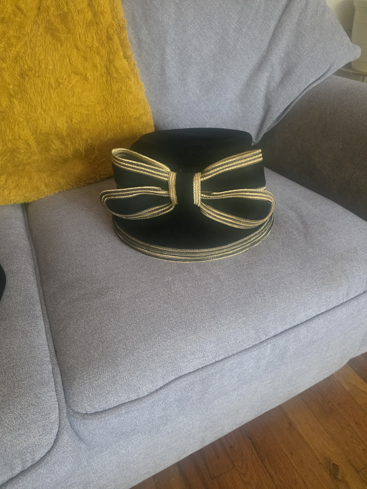 Black Divine Hat with Beaded Embellishment - photo 4