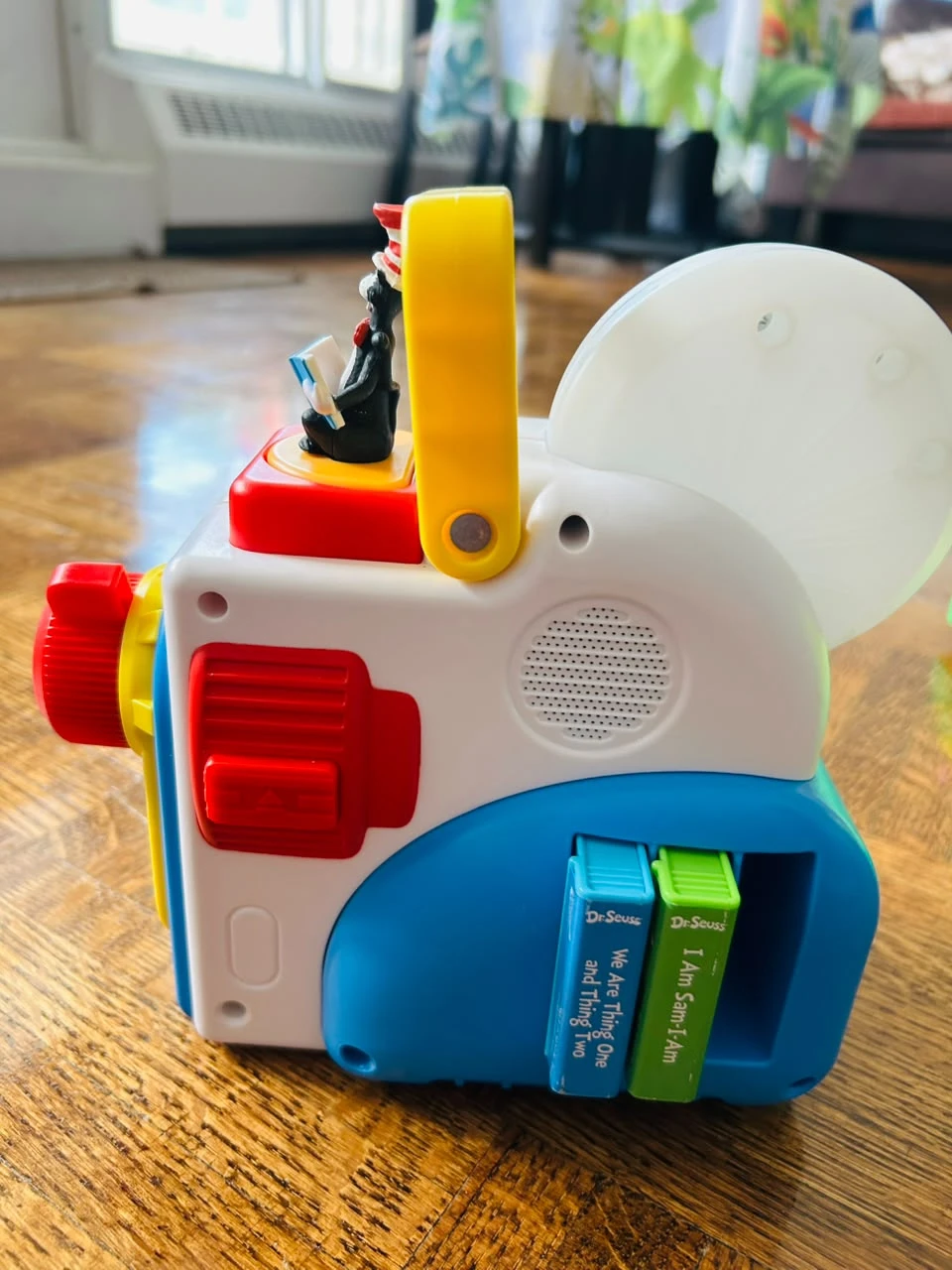 Little Tikes projector toy with The Cat in the Hat stories - photo 3